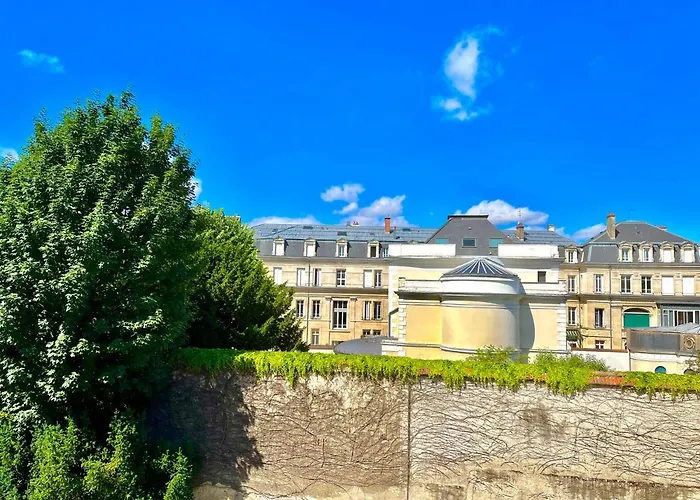 Bernardine - Hyper Centre Parking Inclus * Reims